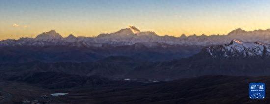喜马拉雅山脉冬景