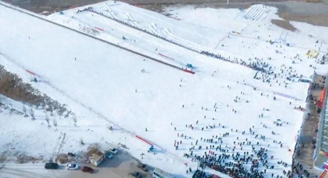 疏勒县：冰雪搭台聚人气 消费升温经济暖