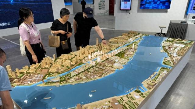 新晋“网红公园”迟迟不开续：终于能打卡，国庆中秋人流量8.1万