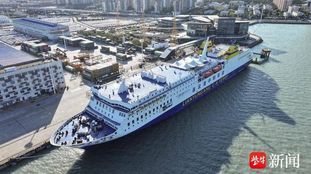 中韩免签催热“跨境游”  超千名银发旅客乘轮赴韩