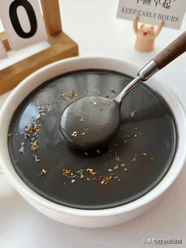 花胶骨头花生 2025年花胶花生猪骨汤的做法