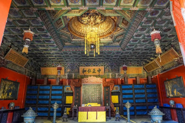 锐评丨养心殿人气火爆！让更多故宫“国宝”活起来