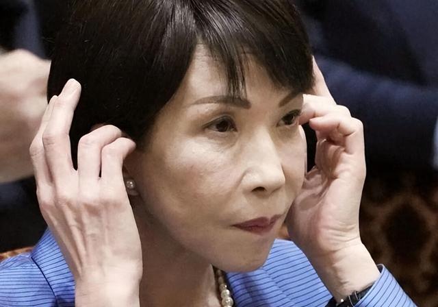 损失2.2万亿后，日高官公开喊话：中国撤回警告；先让高市道歉！