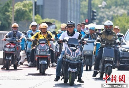 外卖大战降温，专家吁多管齐下破内卷
