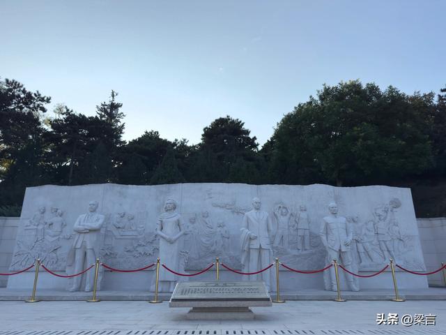 西山无名英雄纪念广场