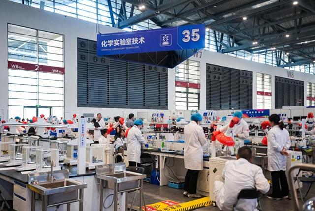 第三届全国技能大赛掠影：技能筑梦 匠心飞扬