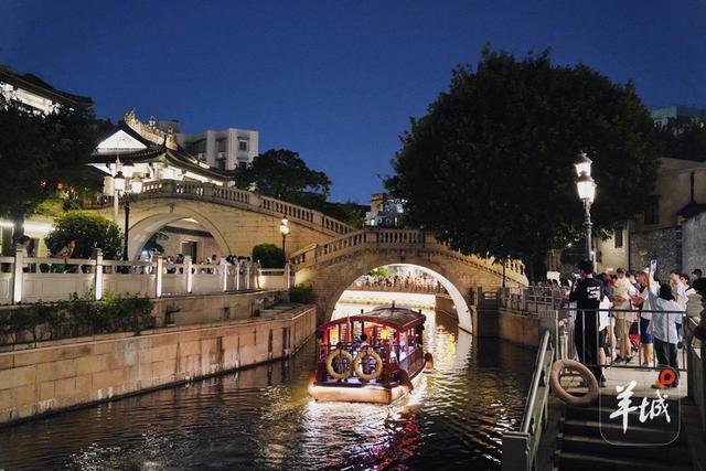 历史文化街区“流量”出圈，广州永庆坊如何更“接地气”？｜记者观察