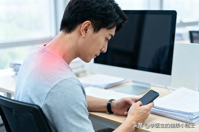 怎样瘦背部和肩膀（脖子僵硬肩膀酸痛6个护颈绝招）