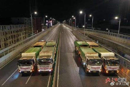 南昌九洲高架快速路启动夜间“体检”，双重技术护航桥梁安全