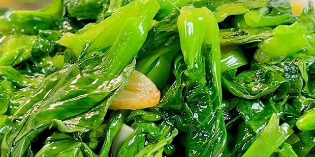 越吃越瘦的一道菜，晚餐坚持吃一盘，瘦腰细腿平肚子，一盘才2元
