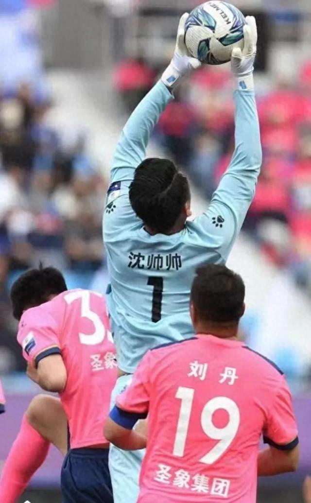 连输7场，连丢17球，“苏超”镇江队前8轮比赛如何看？