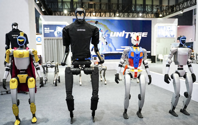 宇树、乐聚、智元IPO竞速 两代人形机器人企业的“殊途同归”？