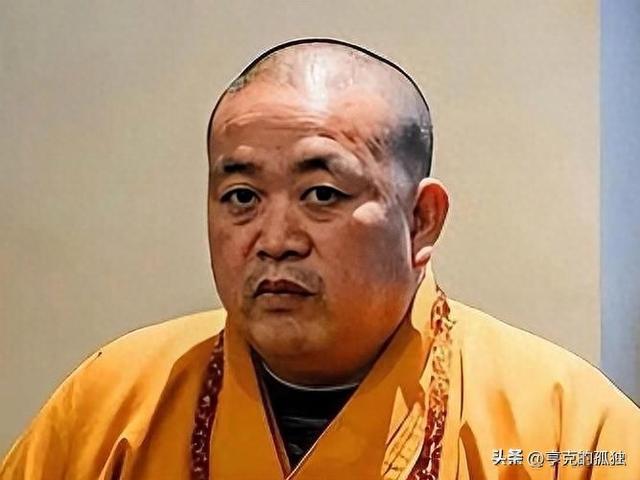 扒出萝卜带出泥！释永信事件14天后，常年信佛的王菲也意外被牵连