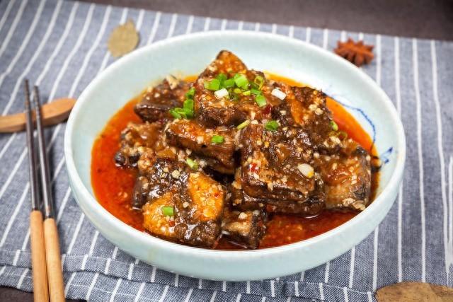 贵州臭豆腐拌酱的制作方法（浇汁臭豆腐双味配方）