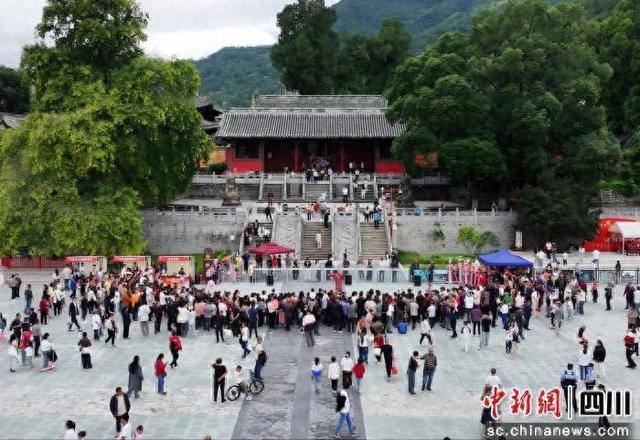 九绵高速赋能！平武交通“流量”变旅游“留量”