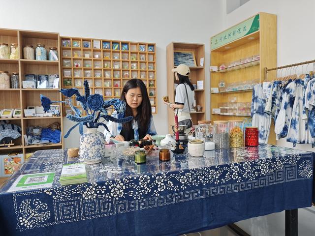 清凉之上更觅“诗与远方”，避暑旅游更重视文化体验