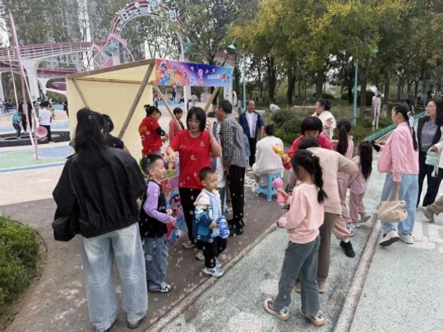 梦幻泡泡邂逅创意印章，淄博张店儿童公园双节火出圈