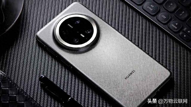 网传华为Mate 80星环相机回归：Mate 60设计遗产将在新旗舰上延续
