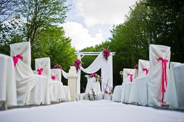 反咬一口！男子喝喜酒死亡家属索赔238万	，称谁让你们邀请的