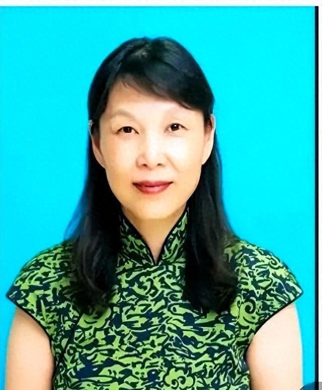 娃哈哈老员工爆料：宗馥莉与杜建英都不算太厉害！真正厉的还是她