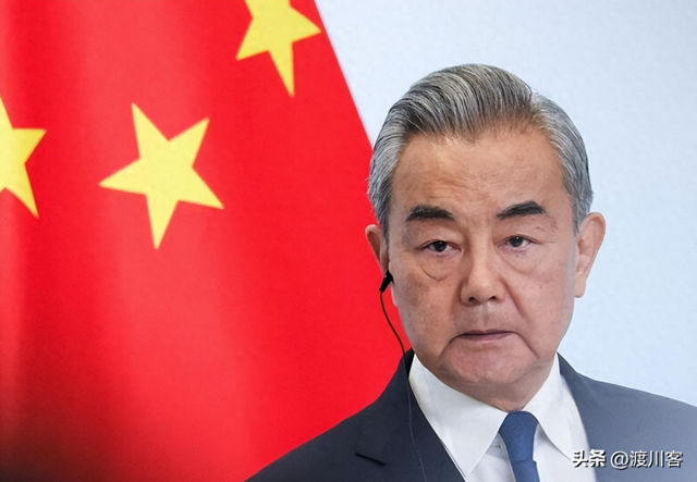 外交部再次发文	，王毅对日本的7字警告，已经上升到了最高级别