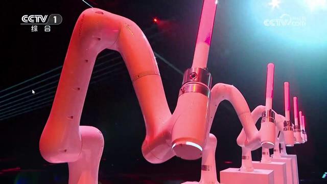 再登央视！珞石柔性协作机器人亮相CCTV1《2025中国·AI盛典》