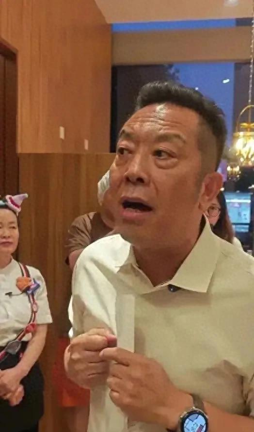 神反转！西贝再出昏招，又给自己“捅了一刀”！