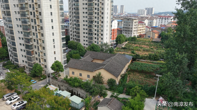 老宅里的新味道！“七旬”凤山四合院带你品味清幽雅致