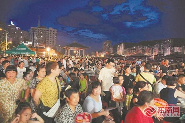 南平市延平区：山城夜色好 江畔烟火浓