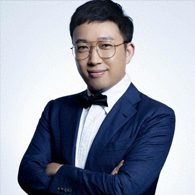 不是抄袭是借鉴？他引爆流量，被行业抵制，如何稳坐编剧界顶流？