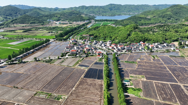 妙山之东，流水淙淙，讲讲慈城东大河的故事