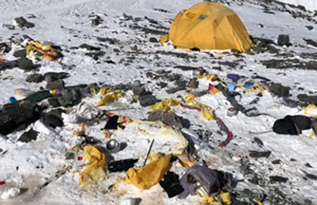 尼泊尔新规：珠峰押金制废除，登山者的4000美元清洁费，不退还！