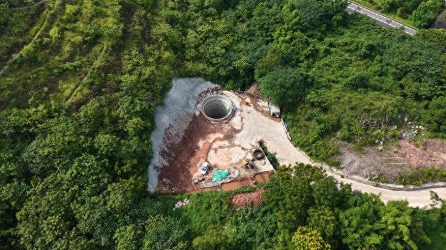 提前43天完成“地下穿越”！重庆市藻渡水库输水工程盐井坝倒虹吸顶管段贯通