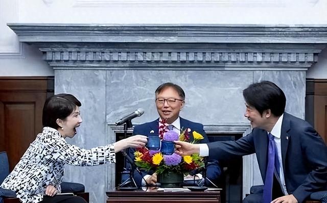 日本包机降落台岛，机上人身份特殊，中方表述改变，行动已经开始