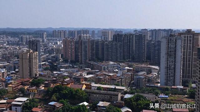 四川排首位的“打工县”，地理位置优越，藏着成为经济强县的惊喜