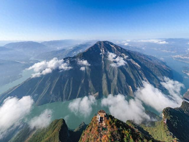 三峡之巅美景如画