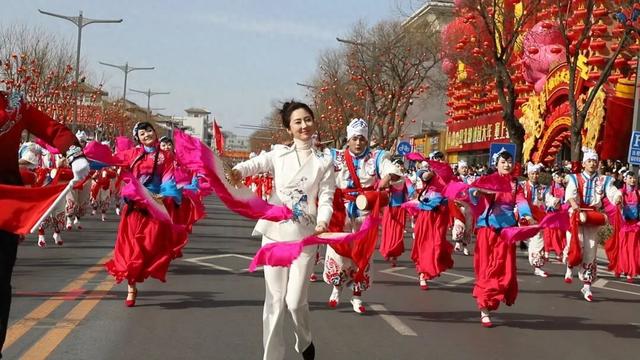 热气腾腾的中国年 | 塞上新春年味浓 文旅融合客如云