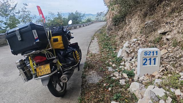 赏秋秦岭，摩旅商洛（01）出发第一天，经紫阳安康旬阳蜀河古镇