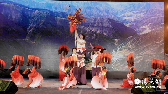 “村光大道”太山庙镇之夜华丽登场 宁陕生态游“出圈”又“出彩