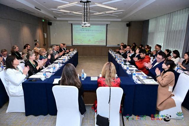 葡萄牙旅行商代表“打卡”多彩贵州