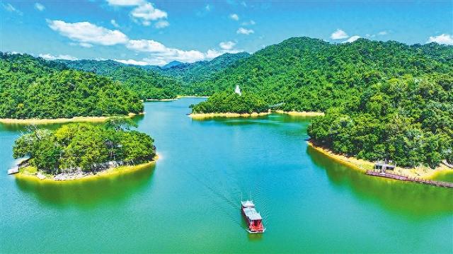 保亭神玉岛：游湖赏景享清凉