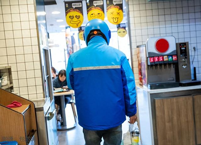 行业越乱越有机会？快手联手美团入局外卖