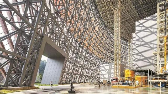 【深圳特区报】工业+旅游 来深游客打卡新选择深圳主要工业旅游资源点暑期揽客约600万人次
