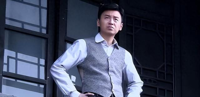 拔出萝卜带出泥！被央视点名雷佳音遭全网抵制，连张绎也被拖下水