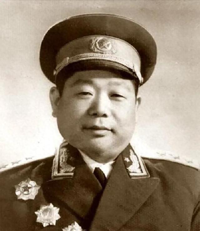 1980年，汪东兴、吴德、陈永贵、陈锡联同时辞职，他们结局如何？