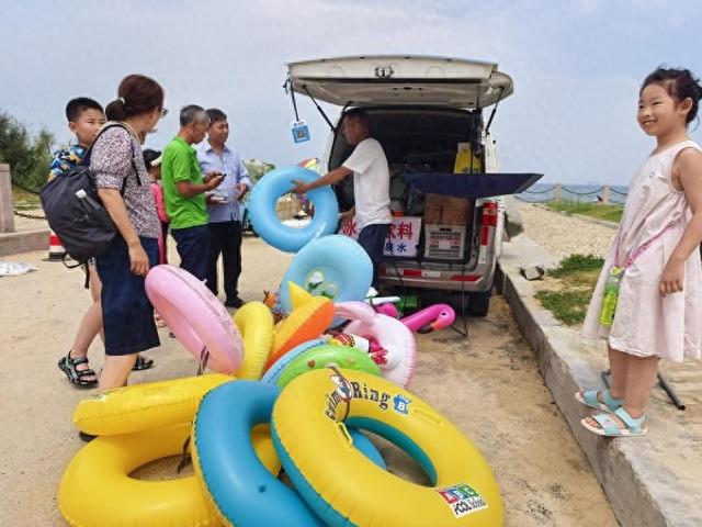 盛夏时节，烟台“浪花经济”火爆