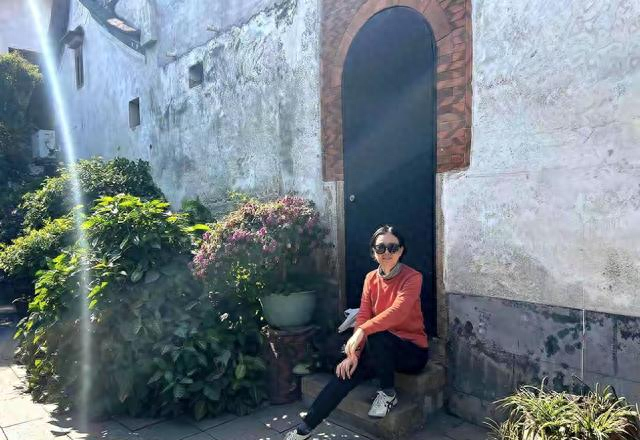 六十五岁阿姨深蹲半年，骨密度报告从-3.0升到-1.8，医生直呼少见