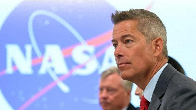 NASA代理局长放话“美国会赢”，美专家：极不可能赶超中国