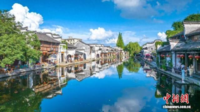 浙江南浔古镇游客突破3000万人次 文旅融合绘就新图景