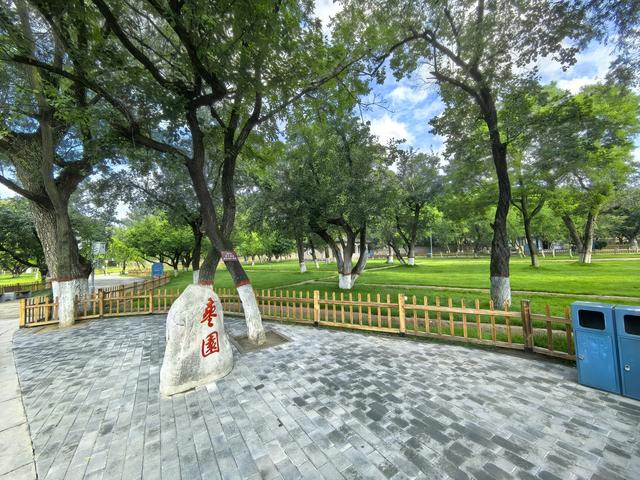 枣园是毛主席在延安的最后居住地，自此再未回延安，景区的看点？